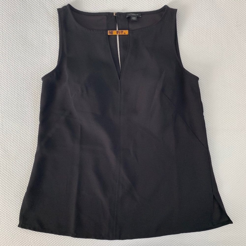 Ann Taylor Black & Gold Sleeveless Blouse